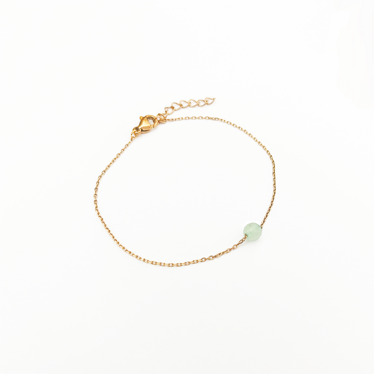 Bracelet avec une pierre d'aventurine verte pour la lithotherapie en acier inoxydable or détail