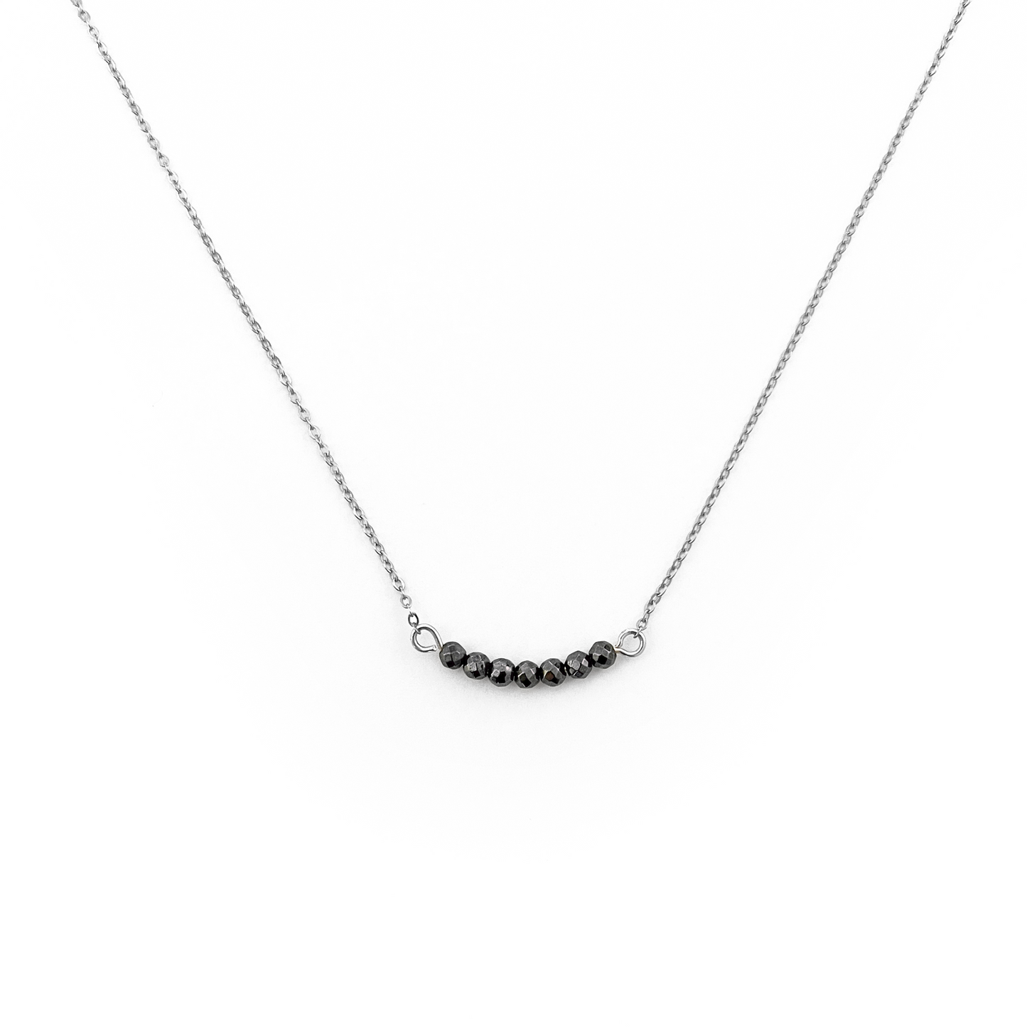 Collier hématite rangée pierres naturelles en acier inoxydable argent