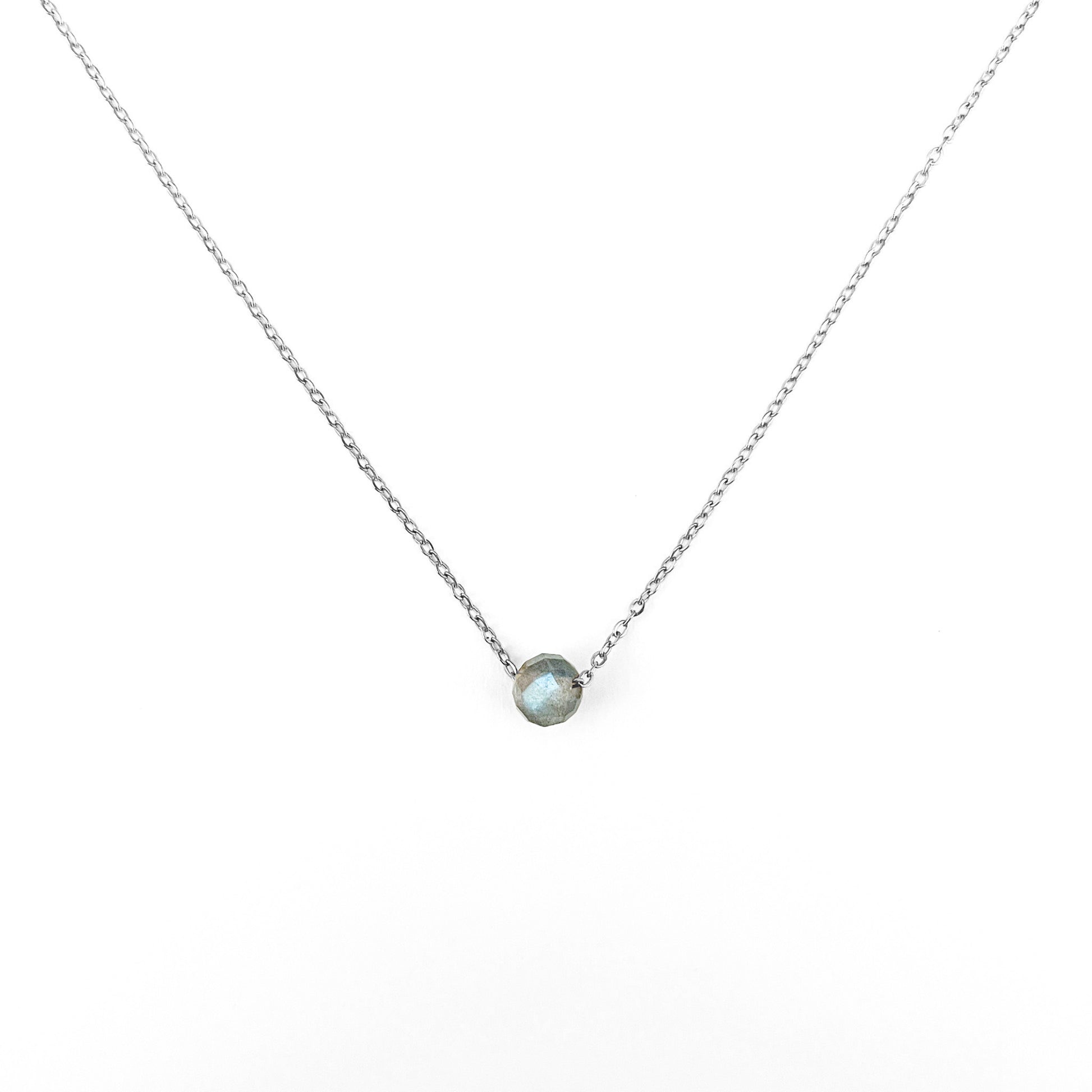 Collier pierre labradorite grise lithothérapie avec chaine en acier inoxydable argent